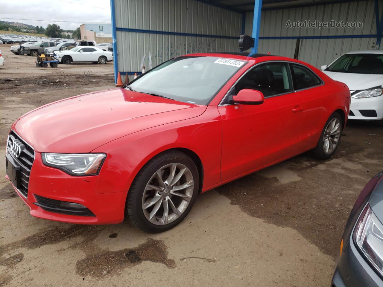 2014 Audi A5 Premium Красный vin: WAUCFAFR9EA064379