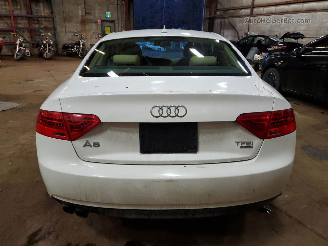 2014 Audi A5 Premium White vin: WAUCFBFR4EA059855