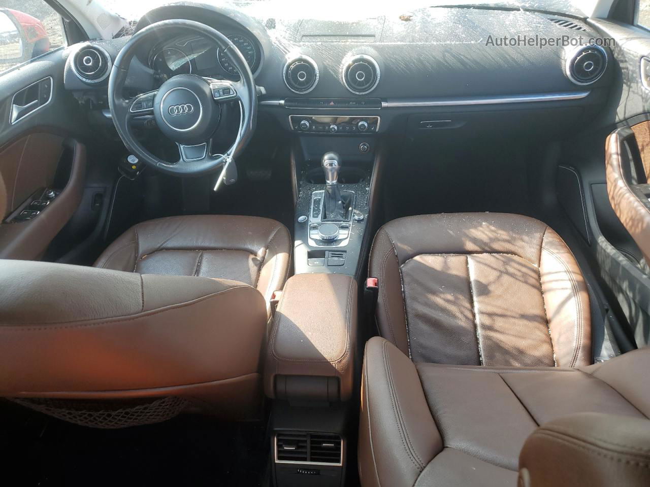 2015 Audi A3 Premium Plus Красный vin: WAUCJGFF9F1048076