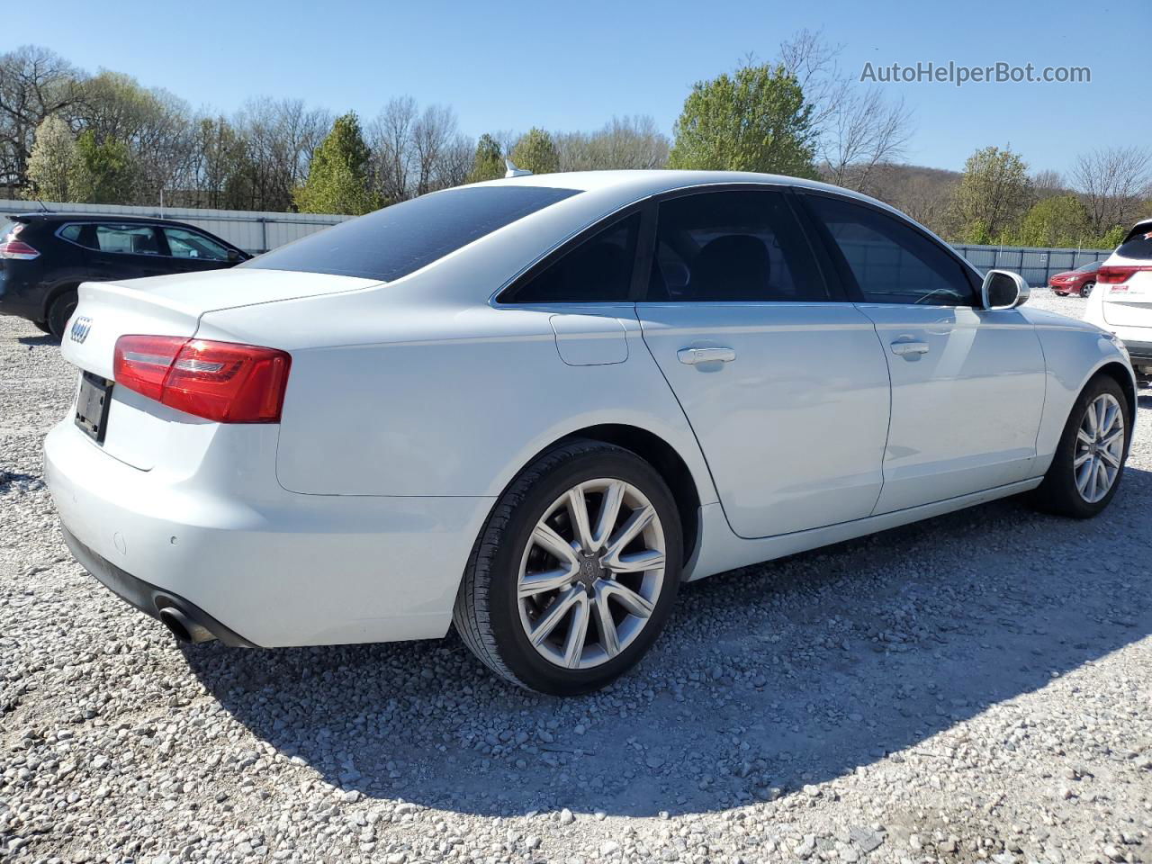 2013 Audi A6 Premium Plus White vin: WAUDFAFC7DN038130