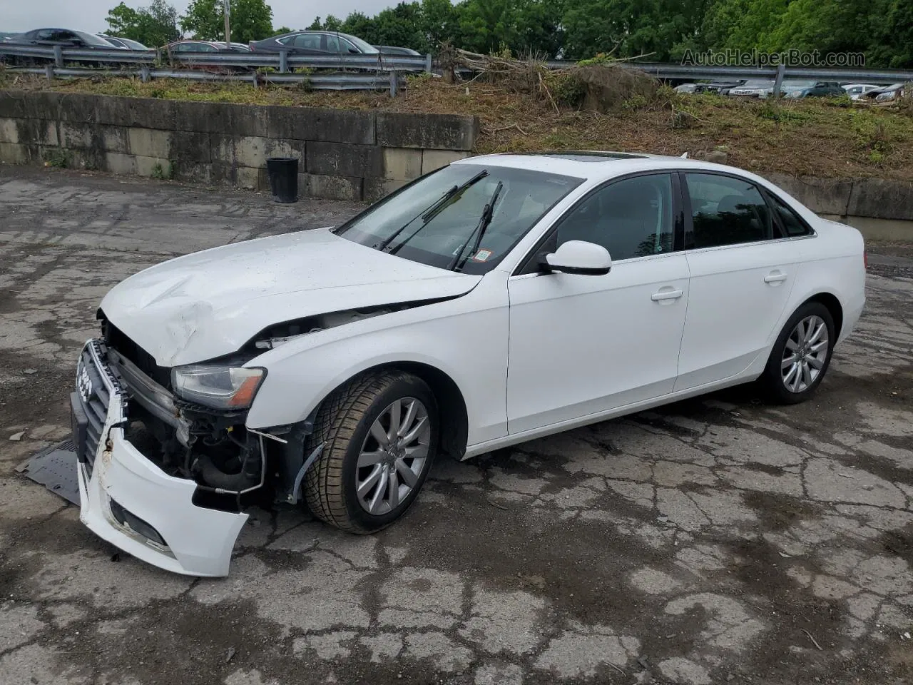 2013 Audi A4 Premium White vin: WAUDFAFLXDN041958