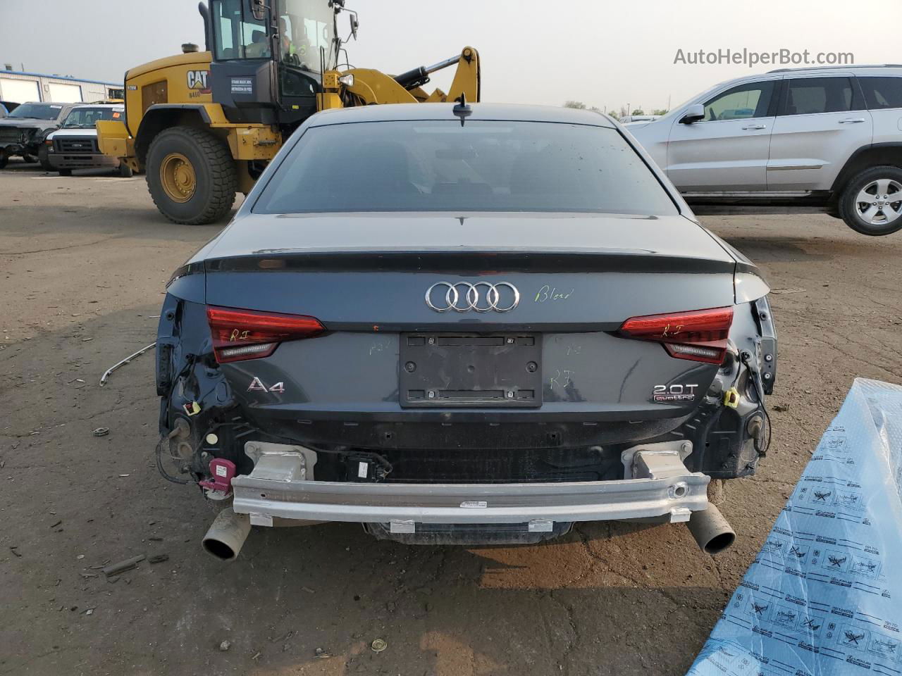 2017 Audi A4 Premium Угольный vin: WAUDNAF43HN041219