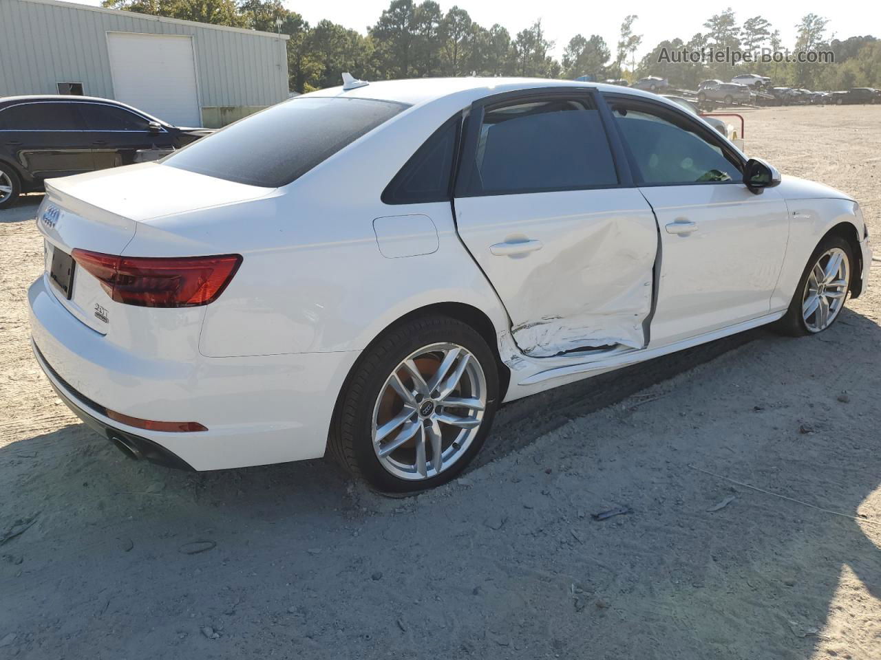 2017 Audi A4 Premium White vin: WAUDNAF43HN046047