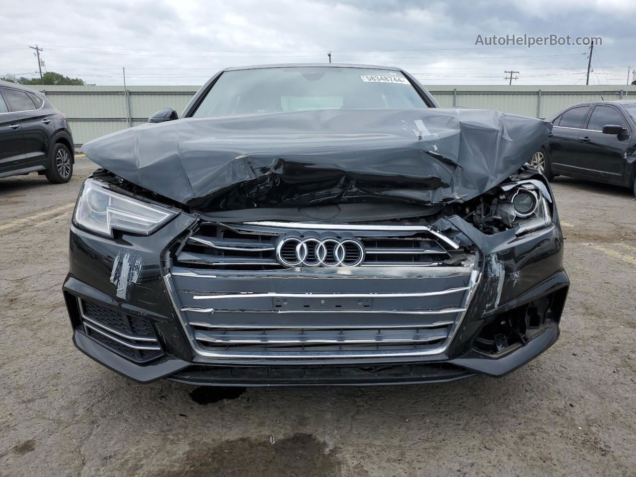 2018 Audi A4 Premium Черный vin: WAUDNAF43JA151992