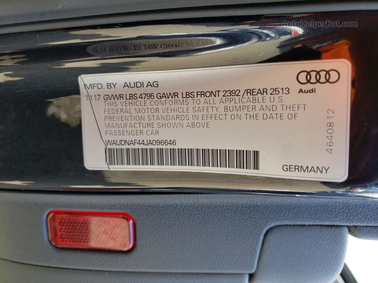 2018 Audi A4 Premium Black vin: WAUDNAF44JA096646