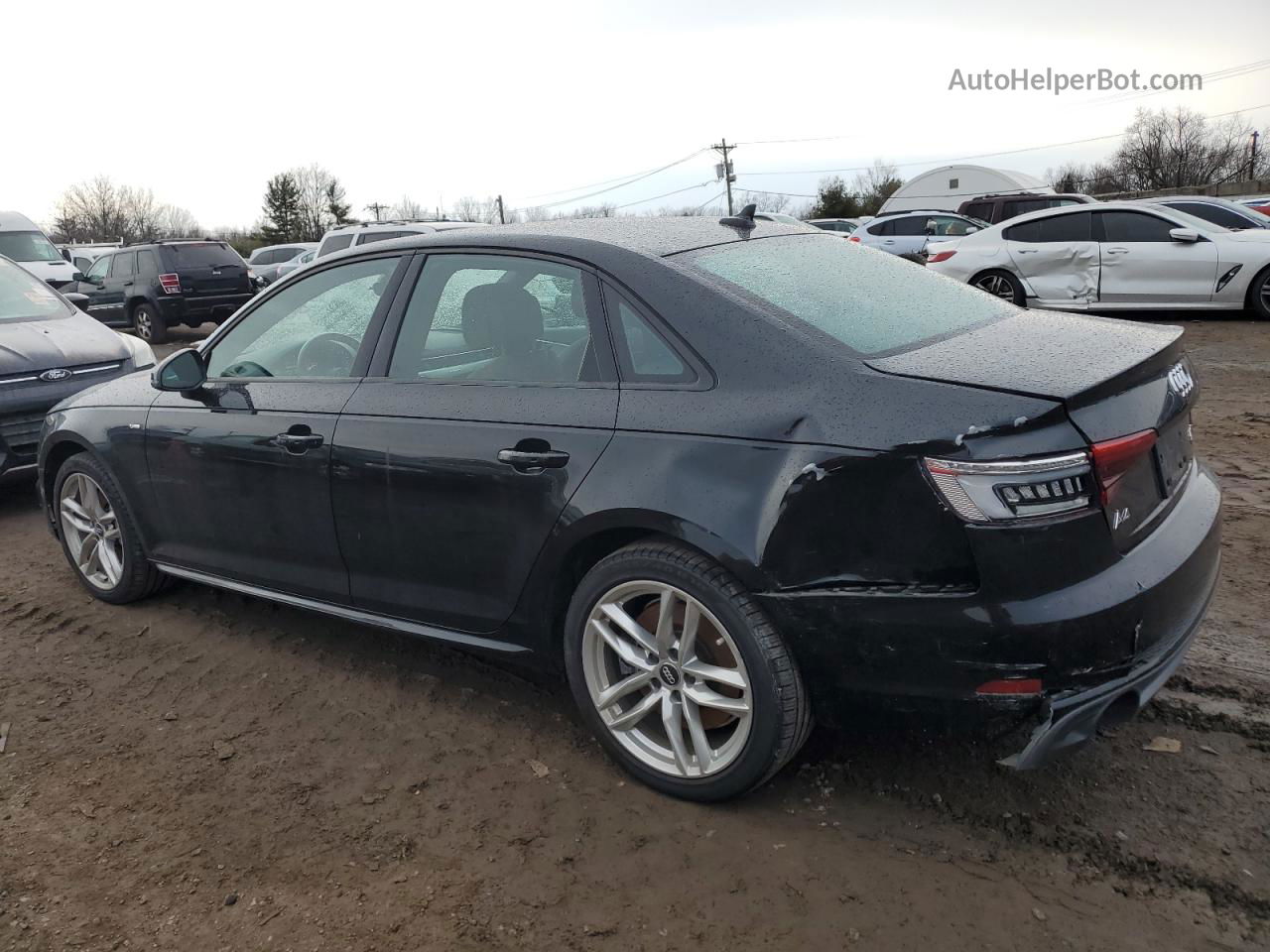 2017 Audi A4 Premium Черный vin: WAUDNAF46HN050285