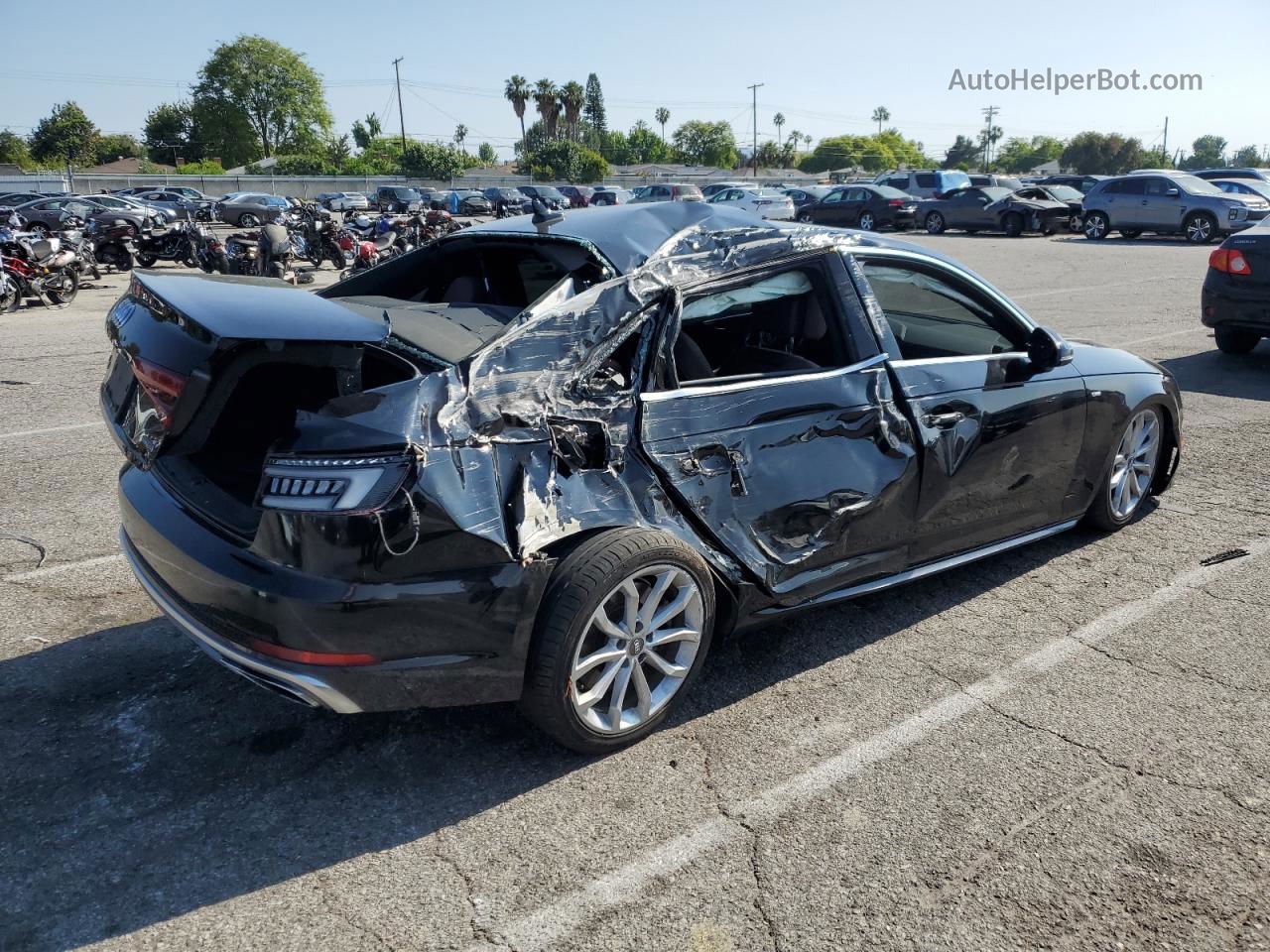 2019 Audi A4 Premium Черный vin: WAUDNAF47KN002902