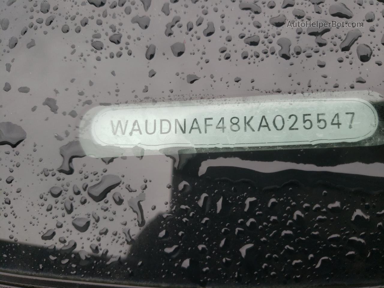 2019 Audi A4 Premium Черный vin: WAUDNAF48KA025547