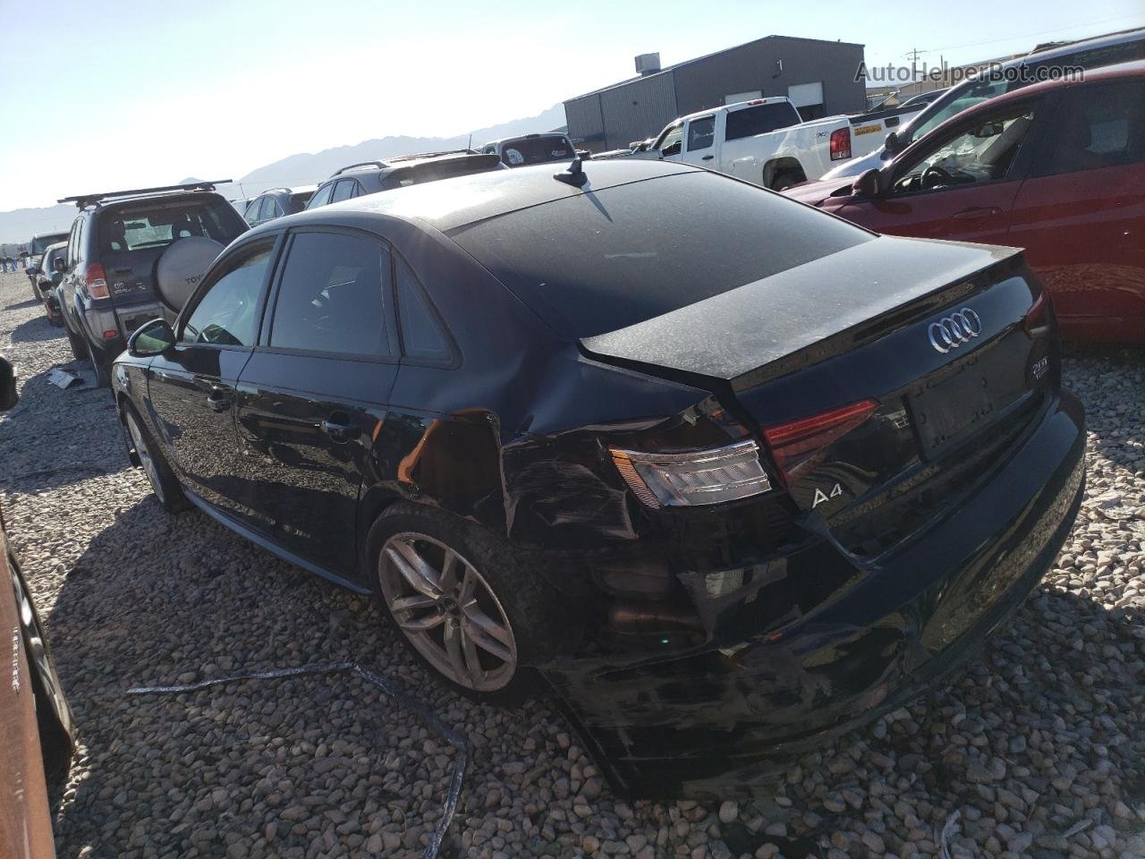 2017 Audi A4 Premium Черный vin: WAUDNAF49HN038759