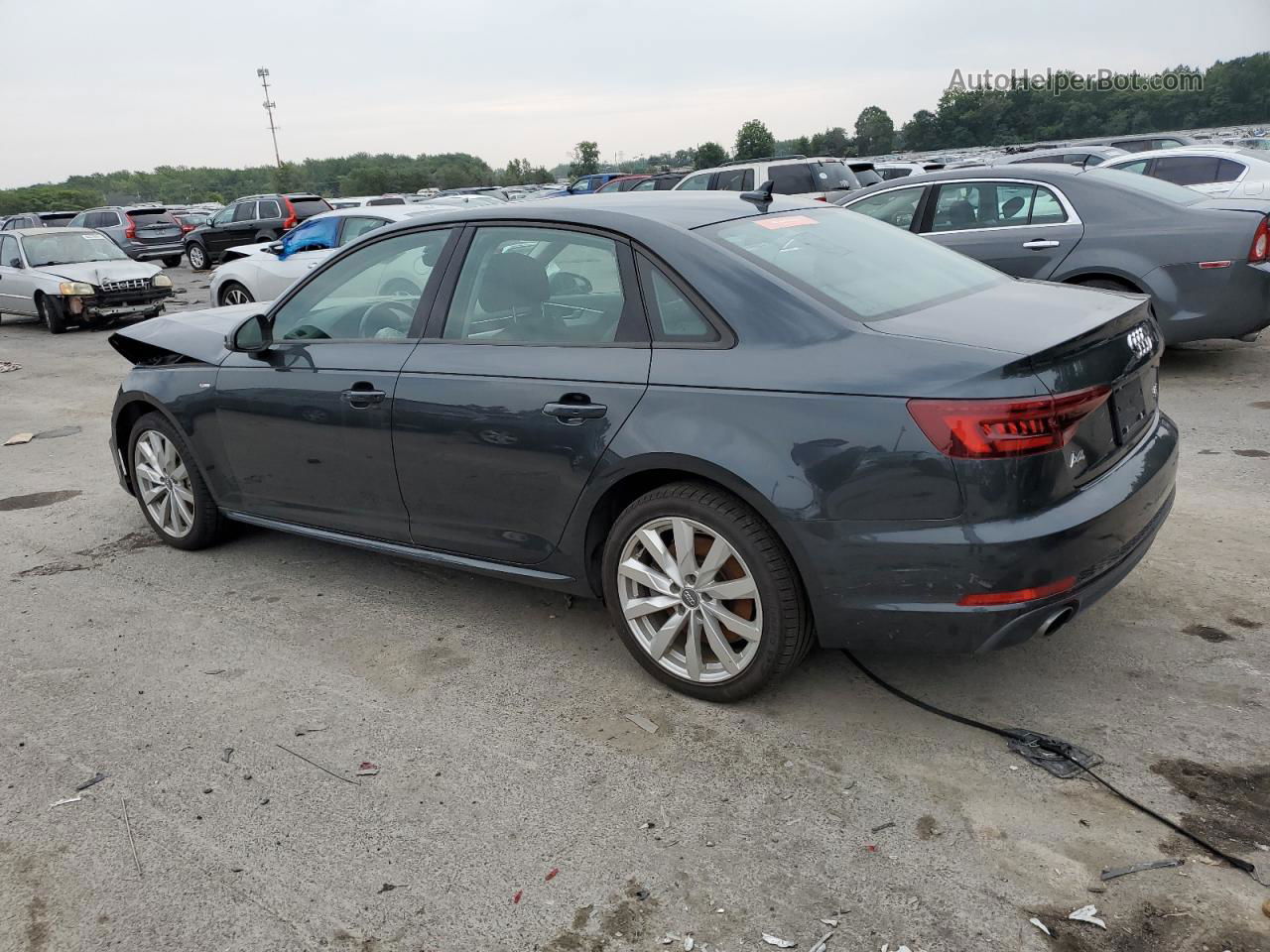 2018 Audi A4 Premium Серый vin: WAUDNAF49JA131004