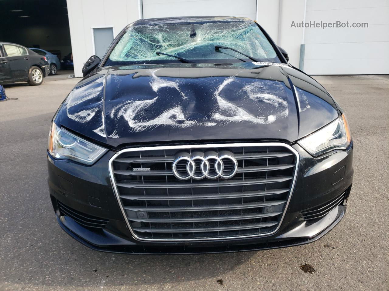 2016 Audi A3 Premium Plus Черный vin: WAUE8GFF8G1008867