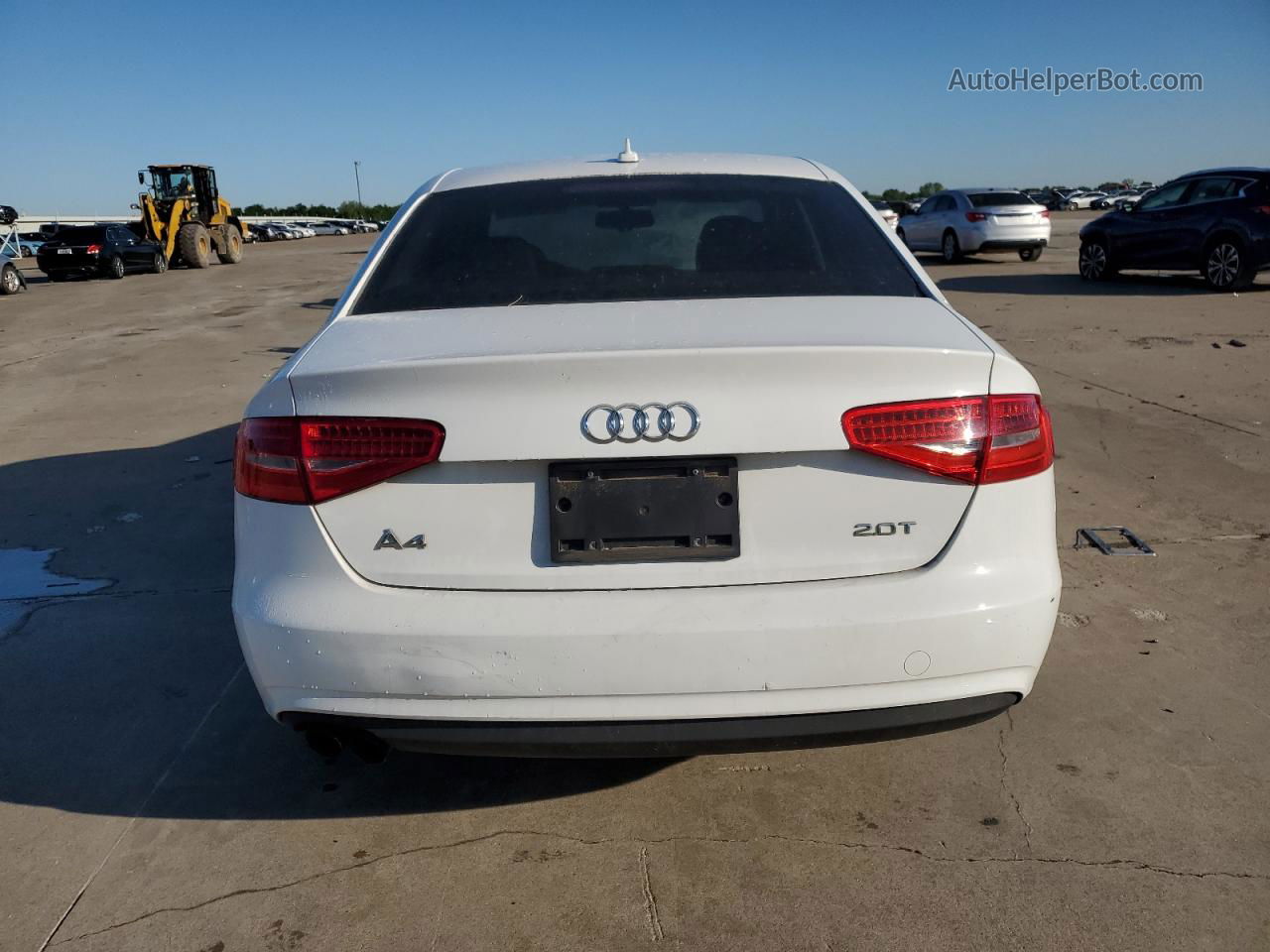 2013 Audi A4 Premium Plus Белый vin: WAUEFAFL5DN024599