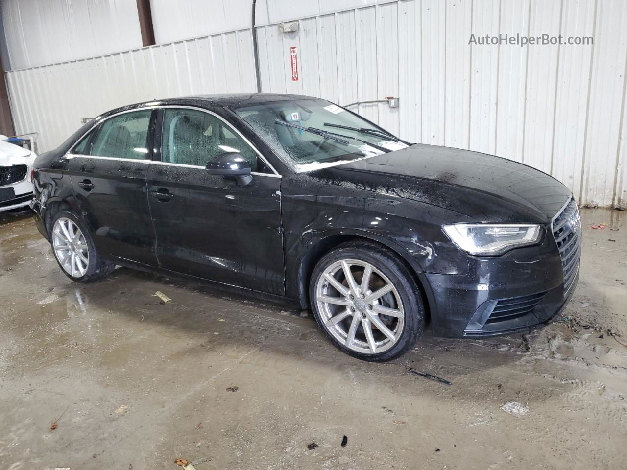 2015 Audi A3 Premium Plus Черный vin: WAUEFGFF0F1006356