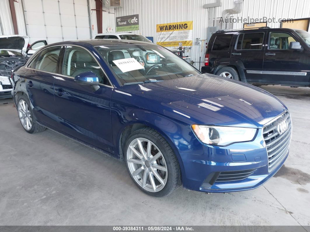 2015 Audi A3 2.0t Premium Синий vin: WAUEFGFF8F1008842