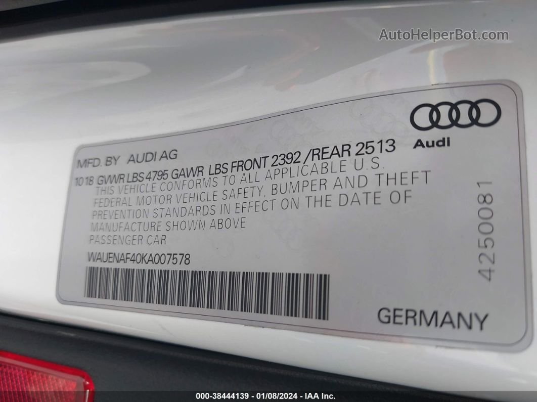 2019 Audi A4 45 Premium Белый vin: WAUENAF40KA007578