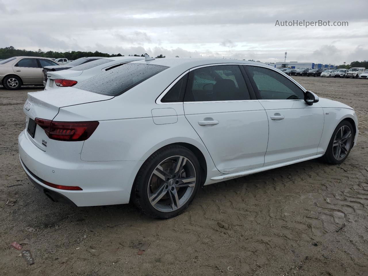 2018 Audi A4 Premium Plus White vin: WAUENAF41JN015311