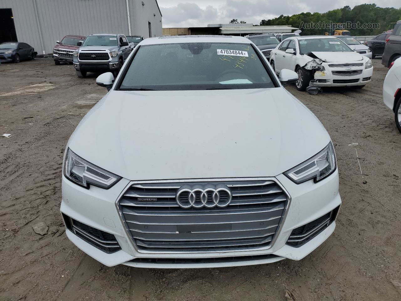 2018 Audi A4 Premium Plus White vin: WAUENAF41JN015311