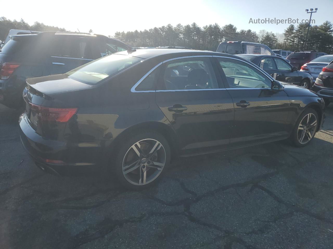 2017 Audi A4 Premium Plus Черный vin: WAUENAF42HN012296