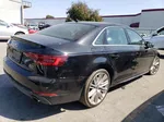 2018 Audi A4 Premium Plus Черный vin: WAUENAF42JA023036