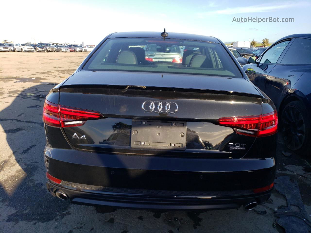 2018 Audi A4 Premium Plus Черный vin: WAUENAF42JA144875