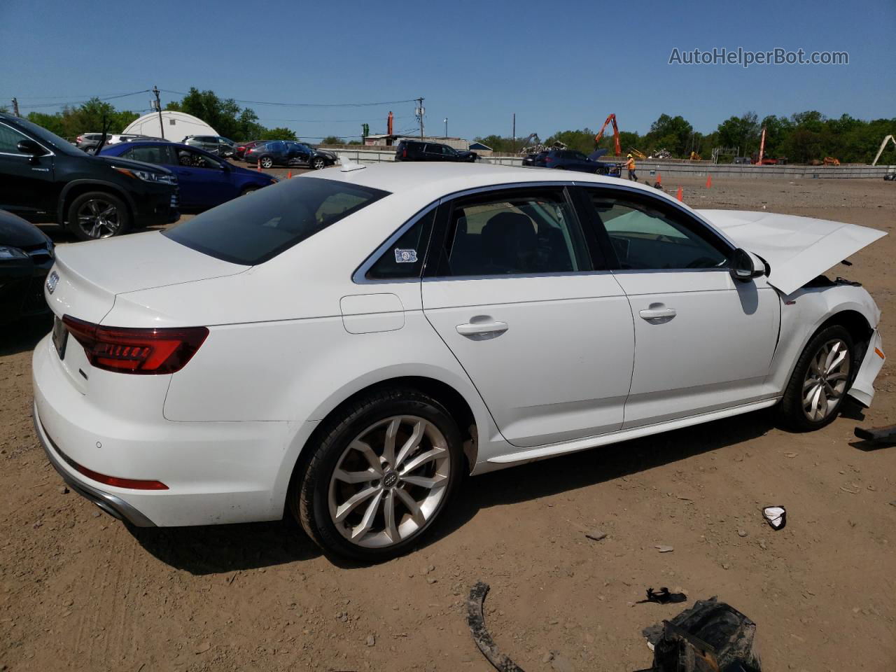 2019 Audi A4 Premium Plus White vin: WAUENAF42KN012256