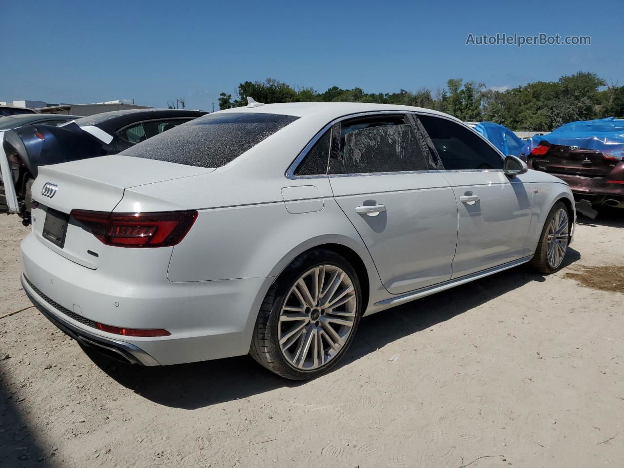 2019 Audi A4 Premium Plus Белый vin: WAUENAF42KN019756