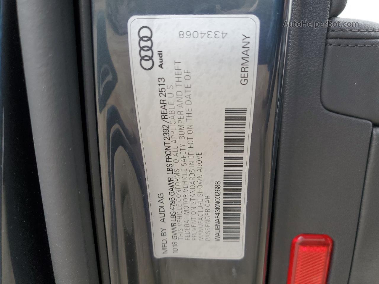 2019 Audi A4 Premium Plus Black vin: WAUENAF43KN002688