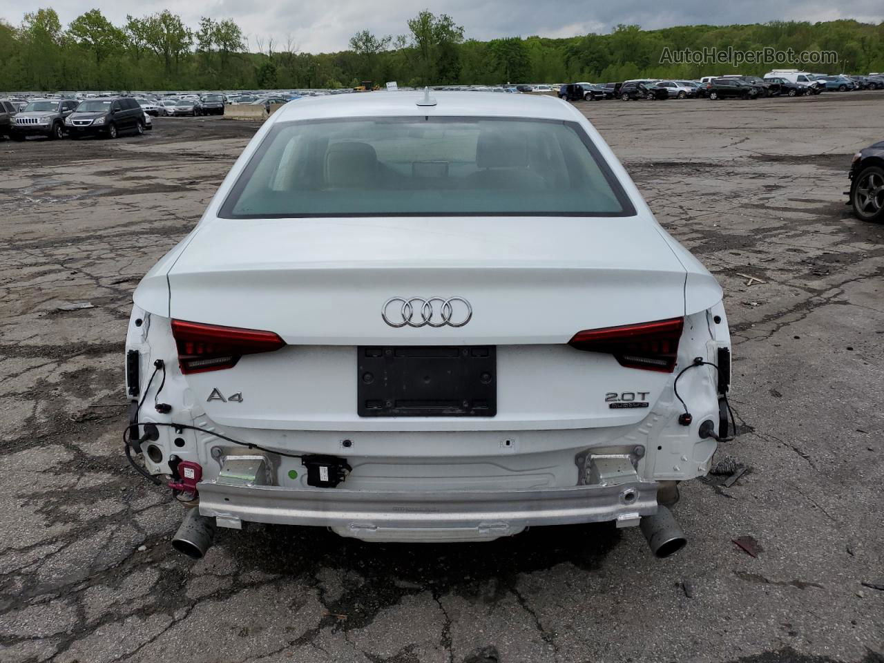 2017 Audi A4 Premium Plus White vin: WAUENAF45HN035149