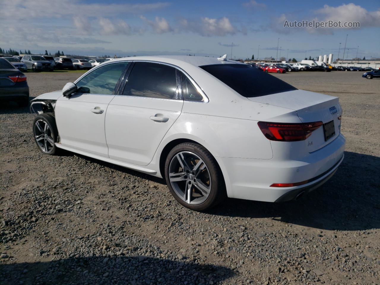 2018 Audi A4 Premium Plus White vin: WAUENAF45JA076927