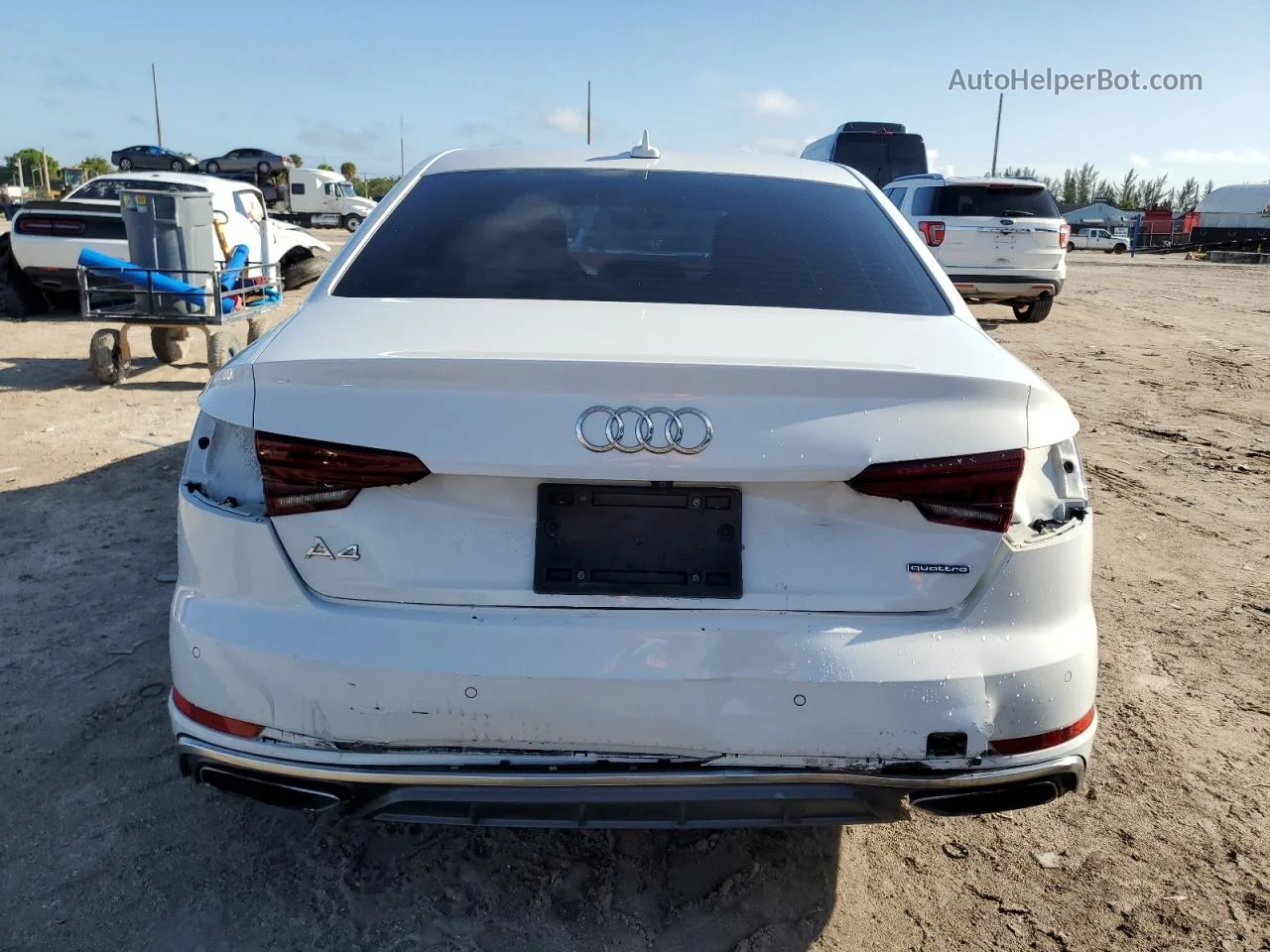 2019 Audi A4 Premium Plus White vin: WAUENAF45KA035425