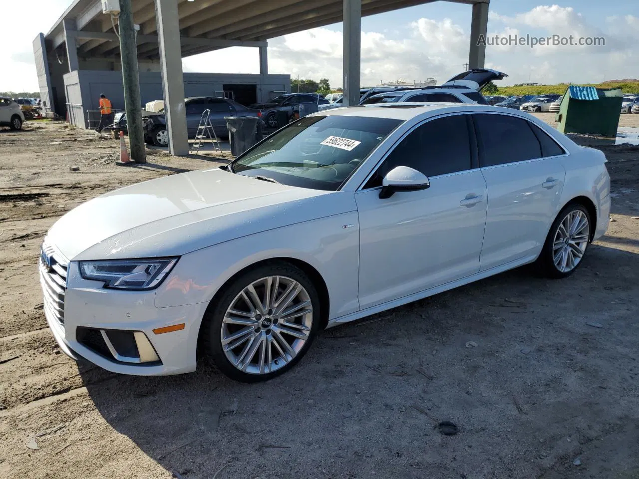 2019 Audi A4 Premium Plus White vin: WAUENAF45KA035425