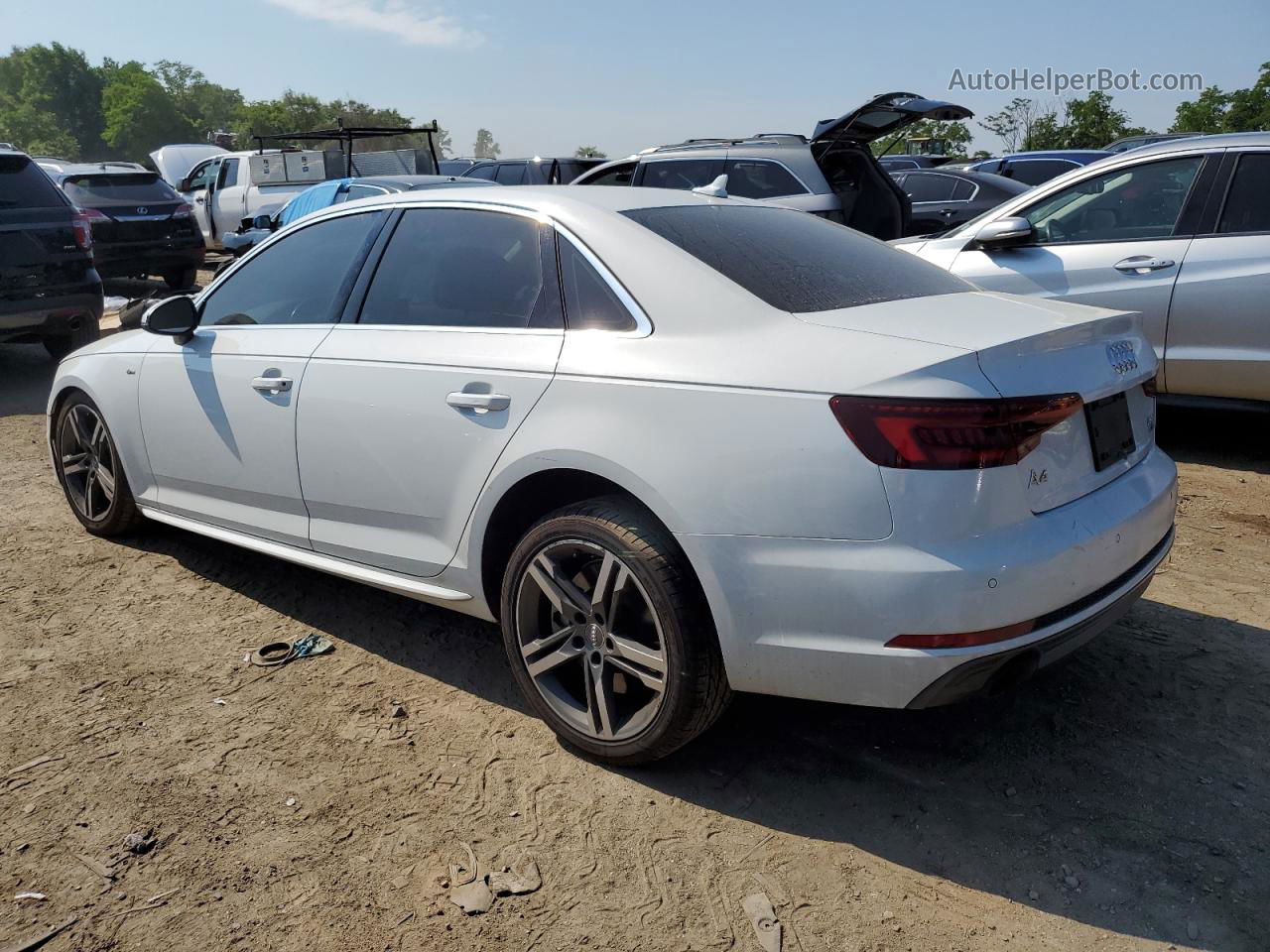 2018 Audi A4 Premium Plus White vin: WAUENAF46JN016583