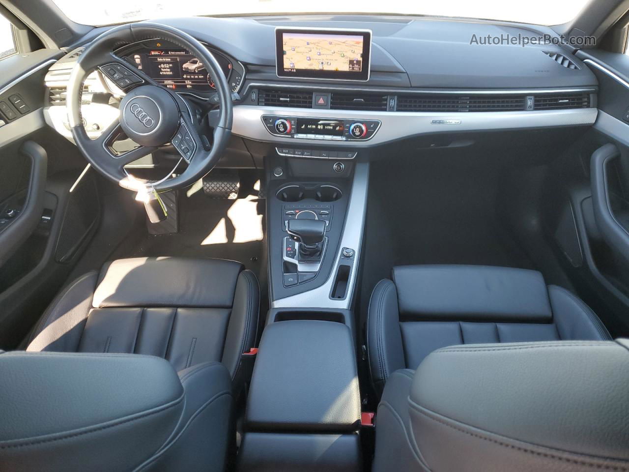 2017 Audi A4 Premium Plus Серый vin: WAUENAF48HN067092