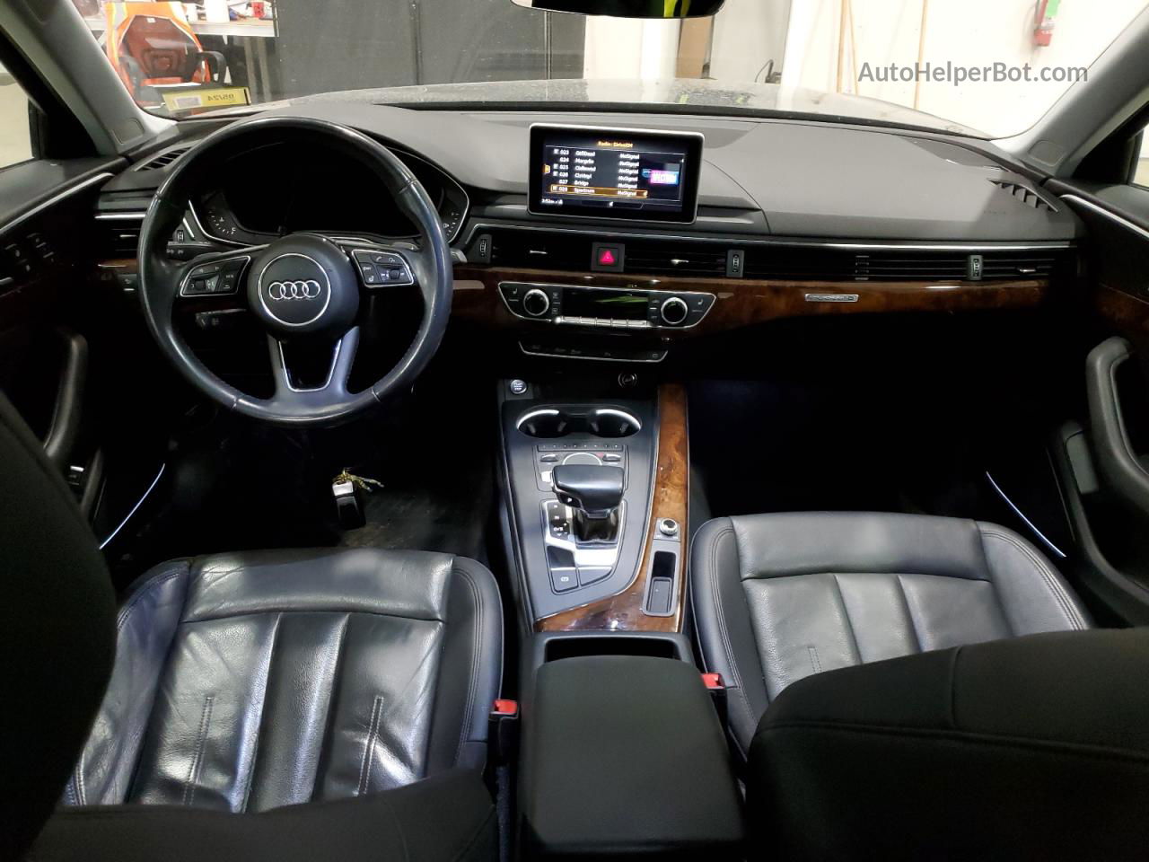 2018 Audi A4 Premium Plus Серый vin: WAUENAF48JA134593