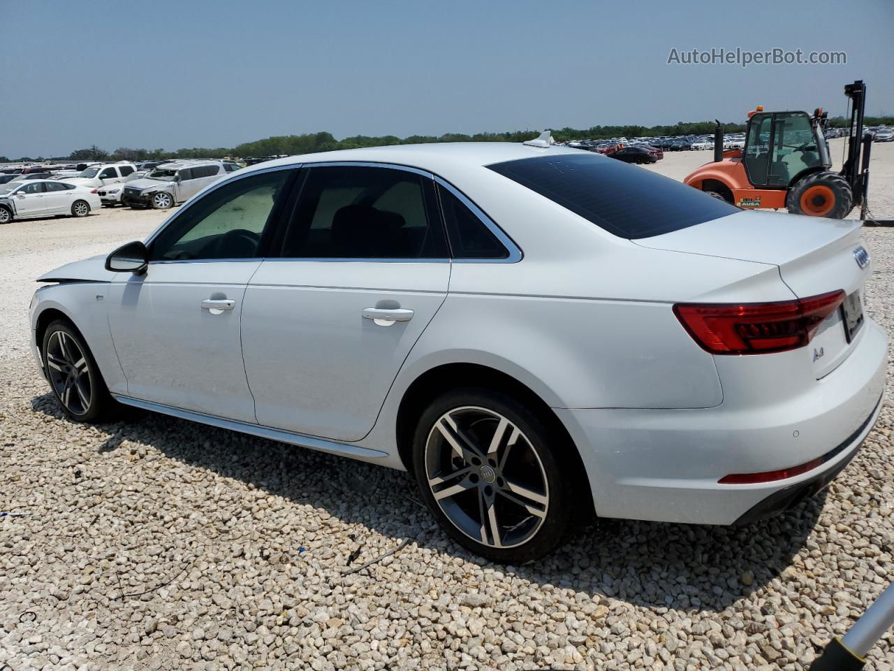 2017 Audi A4 Premium Plus White vin: WAUENAF49HN022940