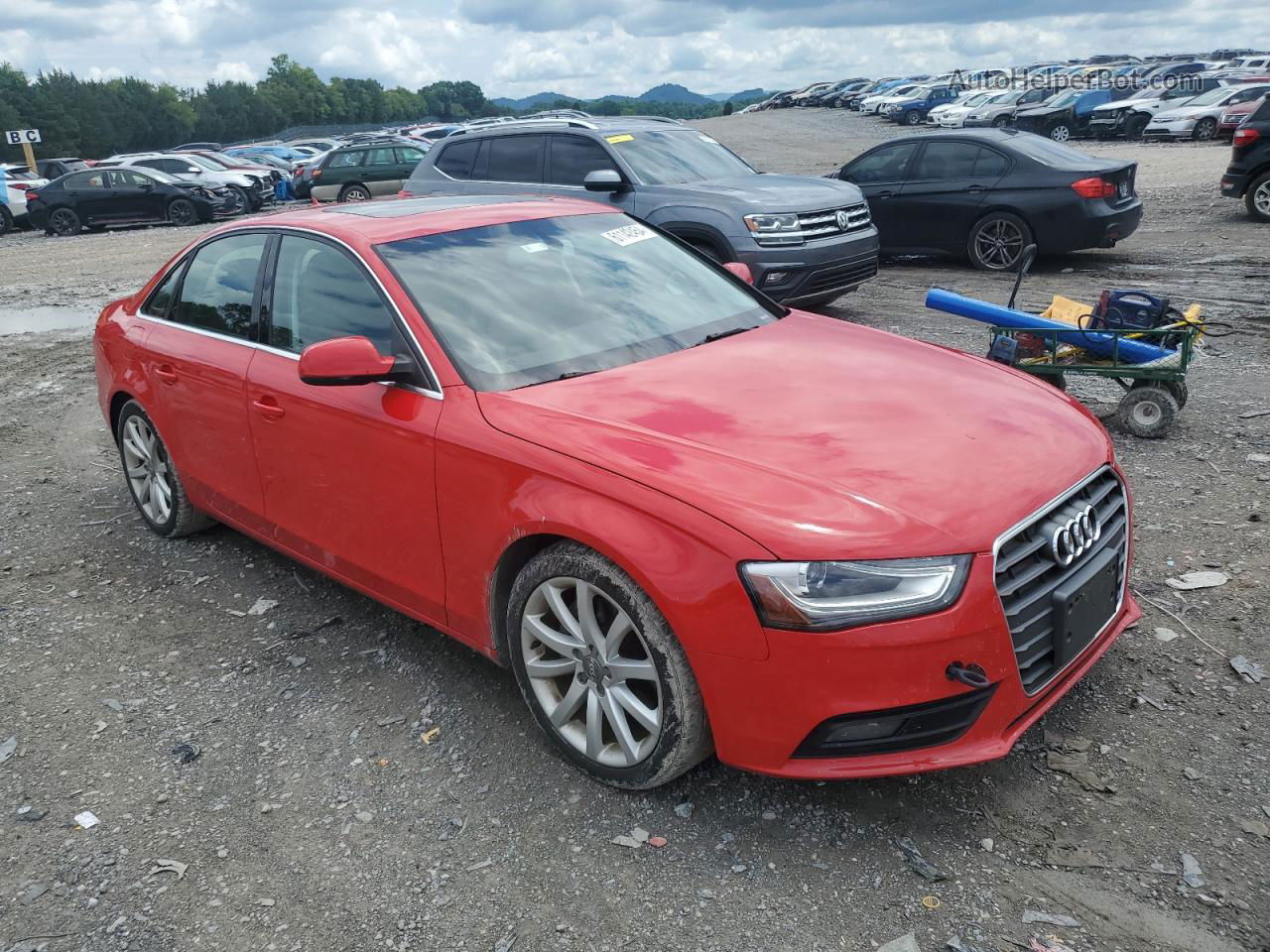 2013 Audi A4 Premium Plus Red vin: WAUFFAFL6DN037043