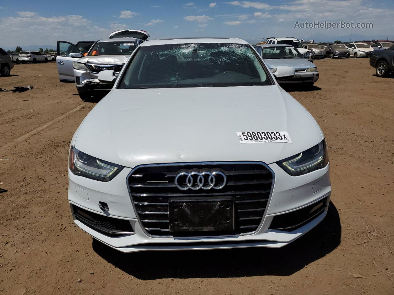 2016 Audi A4 Premium Plus S-line Белый vin: WAUFFAFL8GN007398