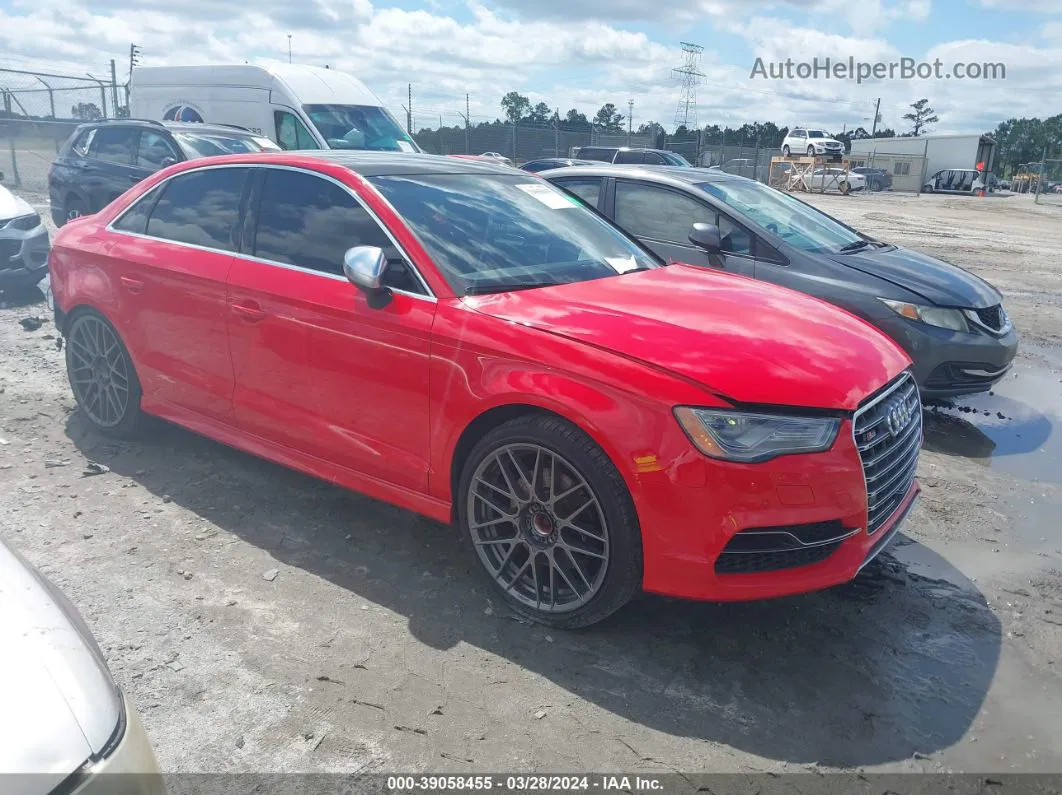 2015 Audi S3 2.0t Premium Plus Красный vin: WAUFFGFFXF1093381