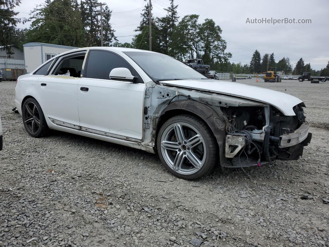 2011 Audi A6 Premium Plus White vin: WAUFGAFB1BN023651