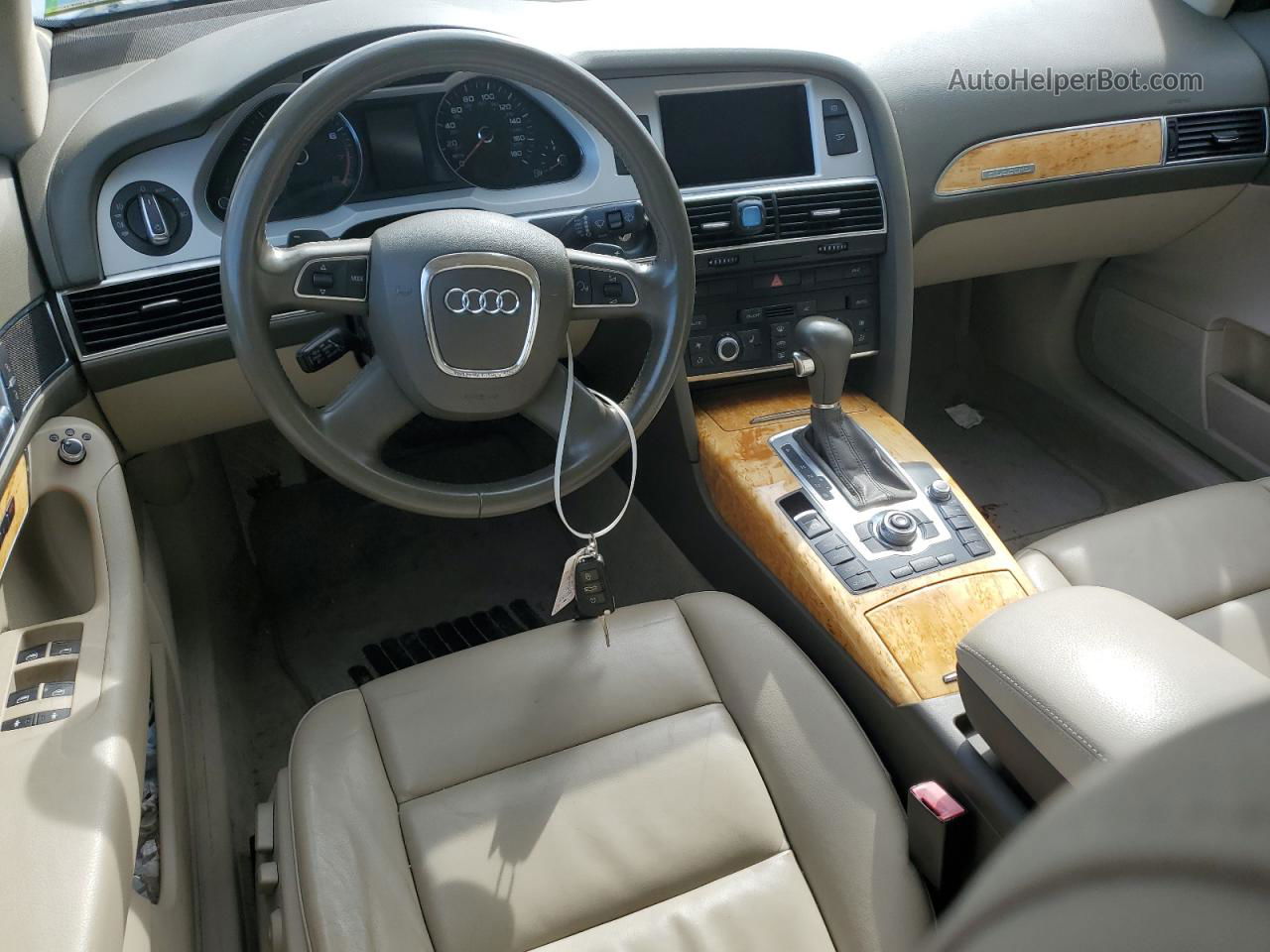 2011 Audi A6 Premium Plus Белый vin: WAUFGAFB6BN010510