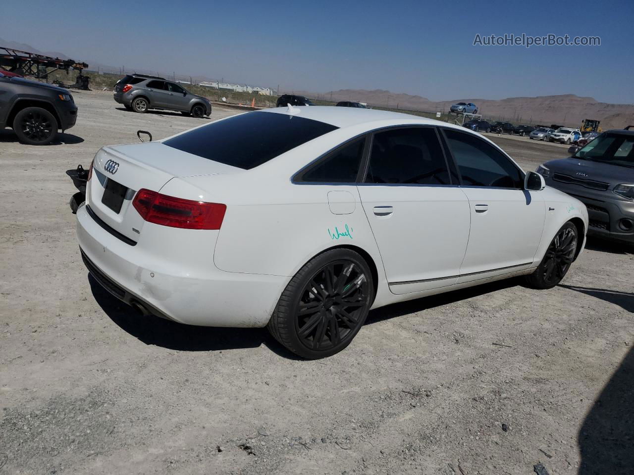 2011 Audi A6 Premium Plus White vin: WAUFGAFBXBN002605