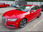 2017 Audi A4 Prestige Red vin: WAUFNAF40HN045155