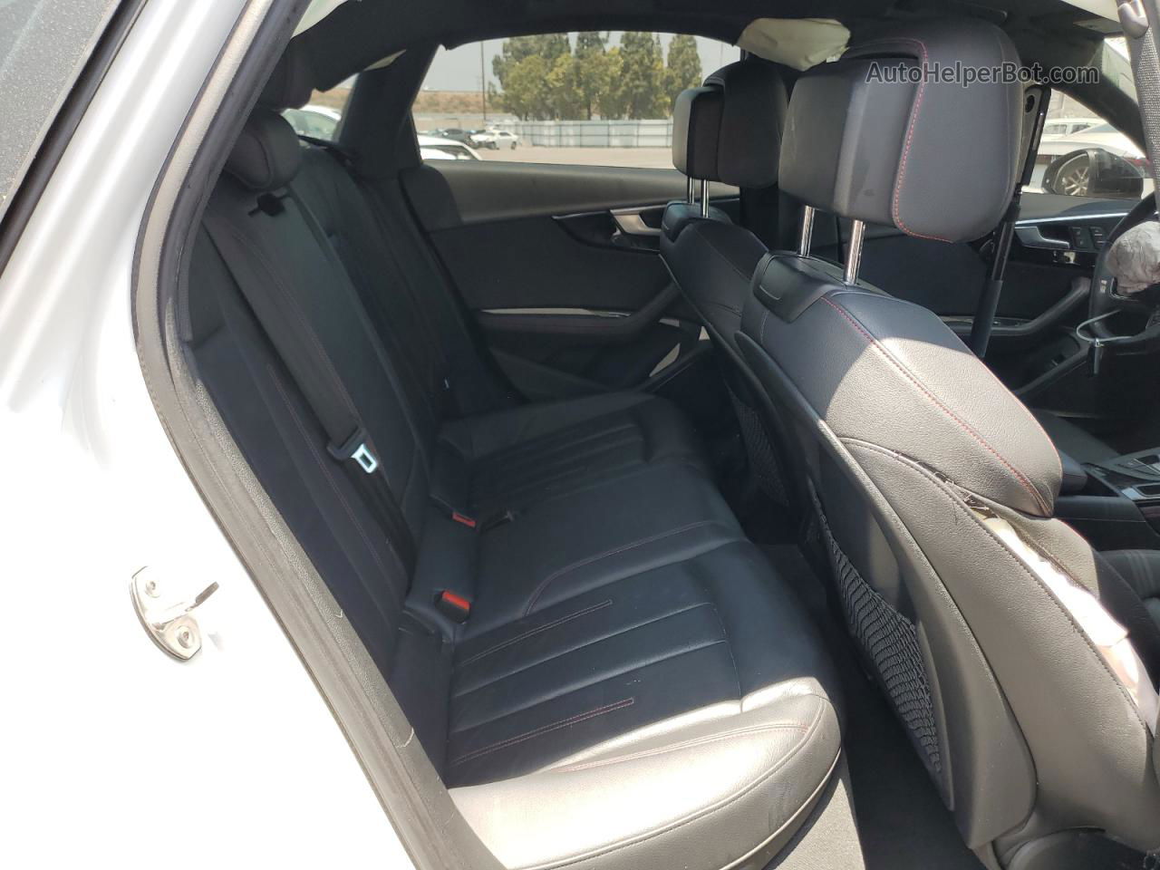 2018 Audi A4 Prestige White vin: WAUFNAF41JN002711