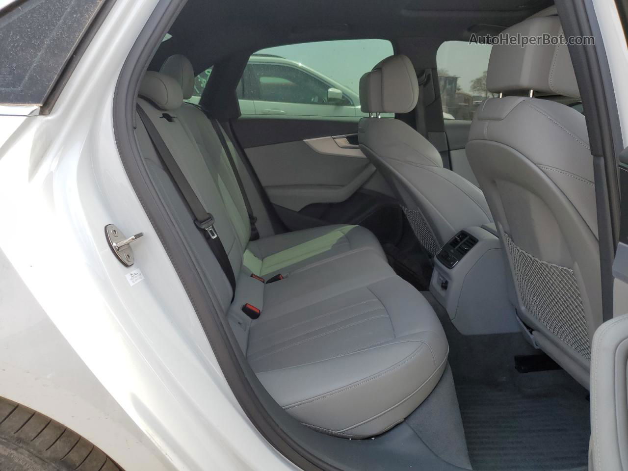 2019 Audi A4 Prestige White vin: WAUFNAF44KA070722