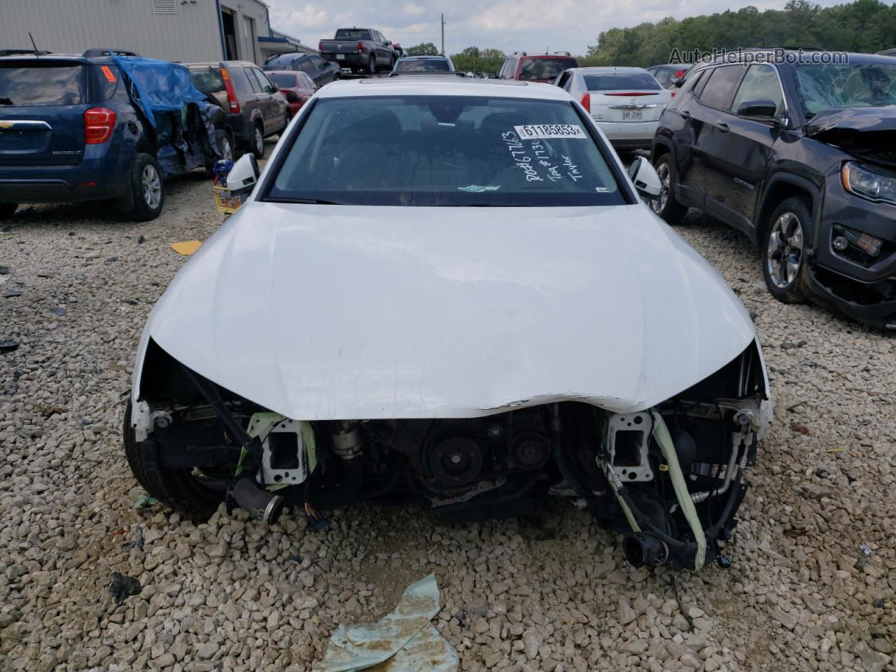 2018 Audi A4 Prestige White vin: WAUFNAF47JA157254