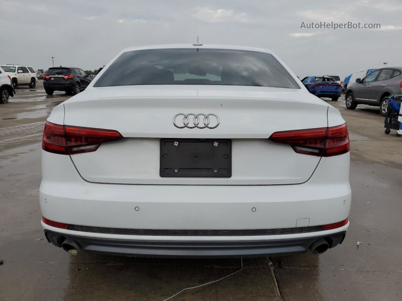 2017 Audi A4 Prestige White vin: WAUFNBF4XHN035822