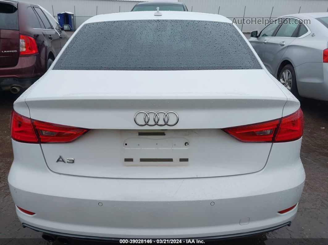 2016 Audi A3 1.8t Premium Белый vin: WAUG7GFF9G1061623