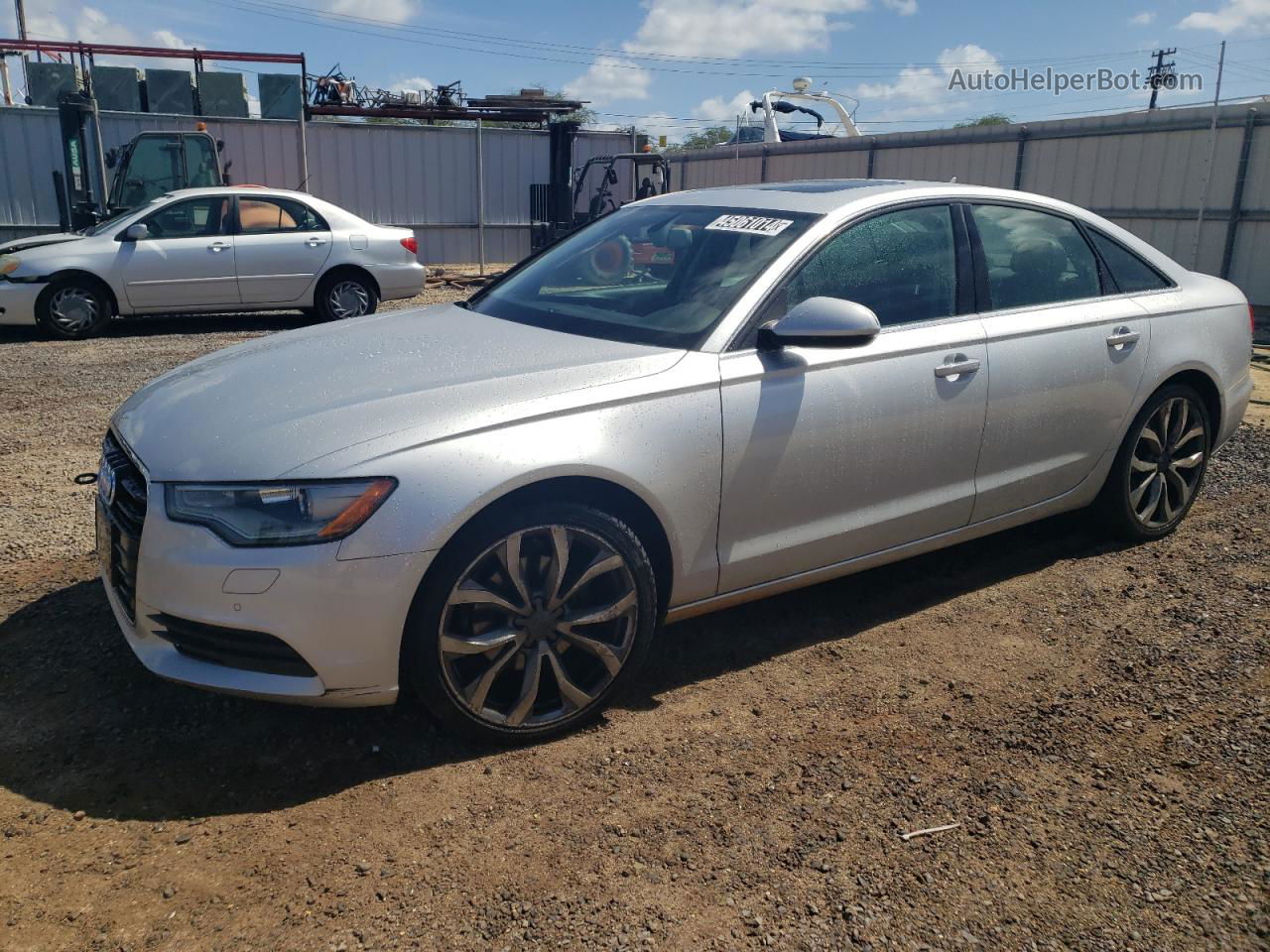 2013 Audi A6 Premium Plus Серебряный vin: WAUGFAFC0DN088137