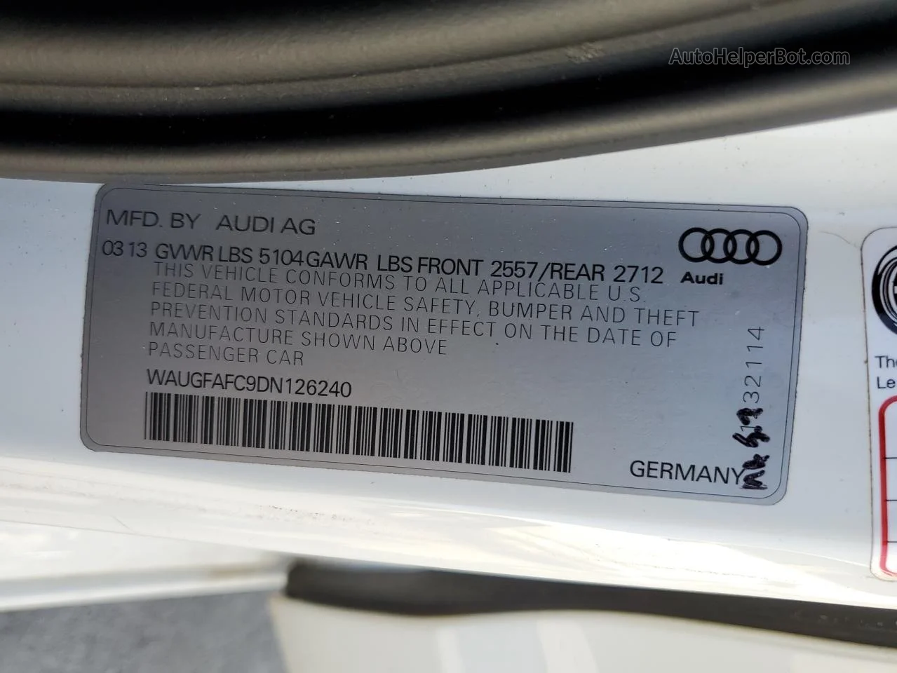 2013 Audi A6 Premium Plus Белый vin: WAUGFAFC9DN126240