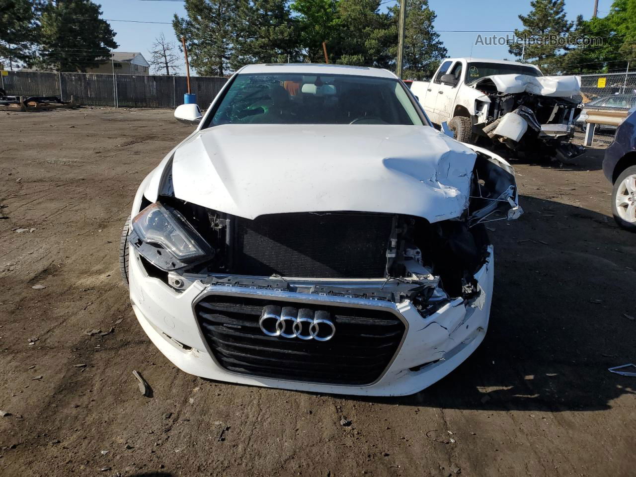 2013 Audi A6 Premium Plus White vin: WAUGGAFC9DN033649